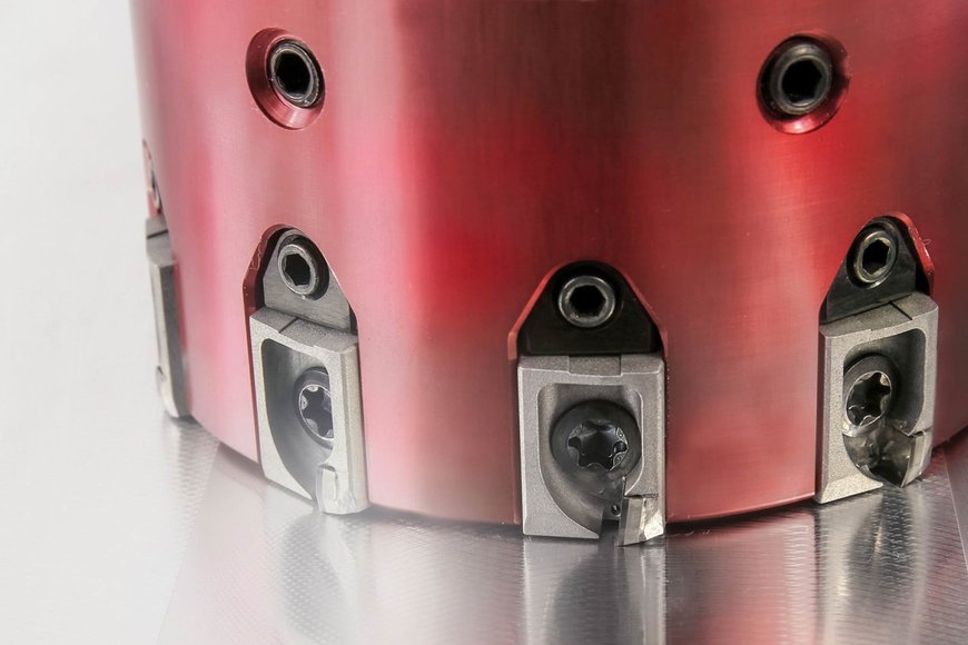 WIDE FIELD OF APPLICATIONS FOR PCD TOOLS